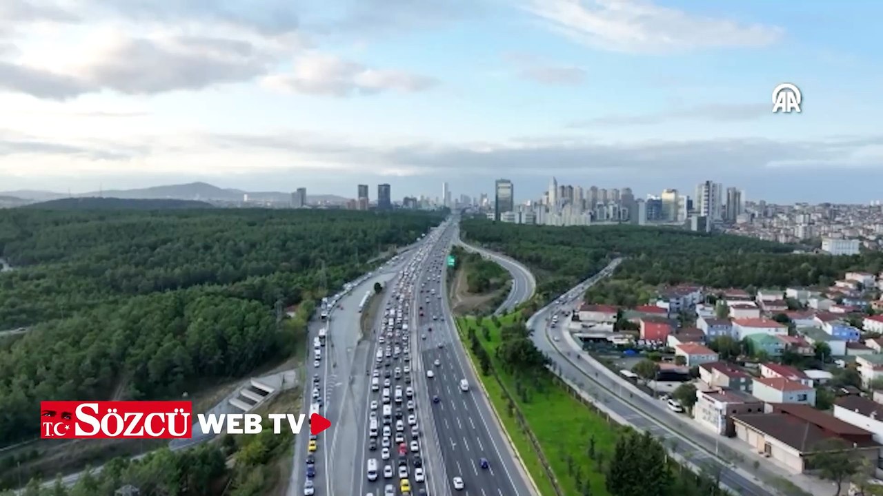 İstanbul'da haftanın ilk iş gününde trafik yoğunluğu yaşanıyor