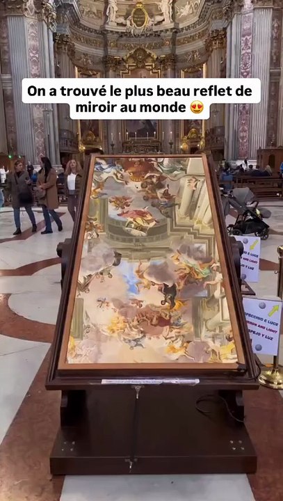 On a trouvé le plus beau miroir au monde 🇮🇹
