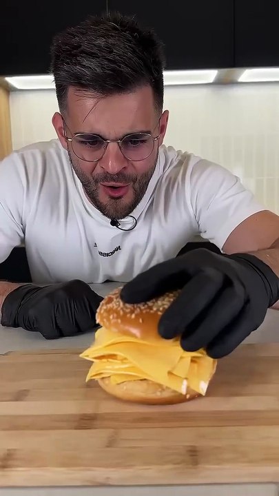 100 Slices 🍔🧀