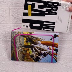 Take a look at all these things you can do with just a hanger!