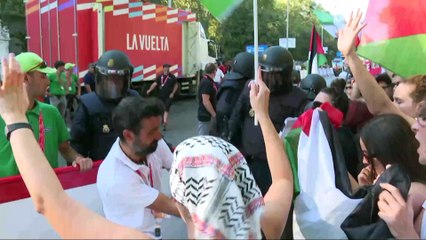 El director de La Vuelta dice que las manifestaciones podían haber convivido con el deporte