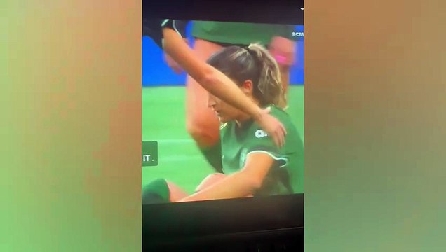 Savannah DeMelo collapses on the field in shocking game moment
