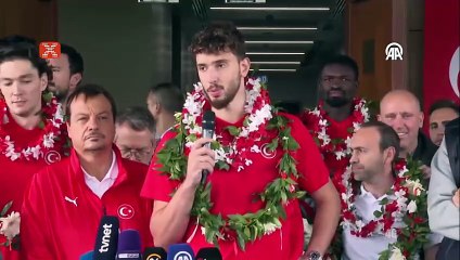 Alperen Şengün: "Bir gün o kupayla ülkemize döneceğiz"