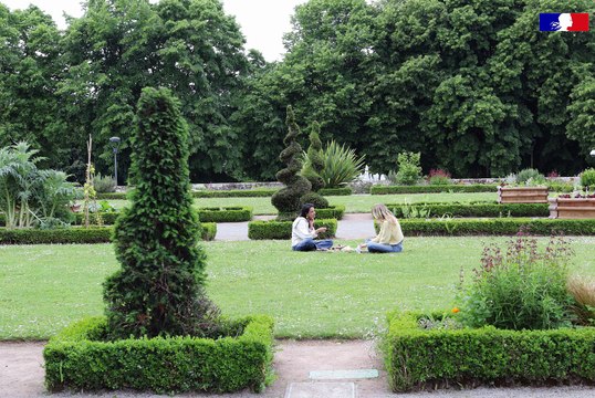 Limoges comme j'aime - Sophie et le parc historique qui surplombe la Vienne – DREAL Nouvelle-Aquitaine