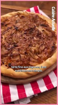 FEMME ACTUELLE : Marion partage sa tarte fine aux oignons caramélisés qui fait fondre tout le monde