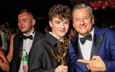 Il momento più indimenticabile degli Emmy 2025? Il vincitore Owen Cooper, la paperella e Jake Gyllenhaal