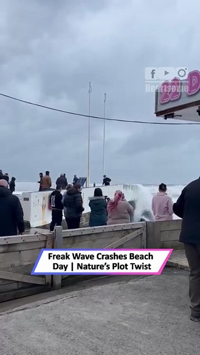 Freak Wave Crashes Beach Crowd! Phones Out, Panic Sets In 🌊😂|| Heartsome 💖