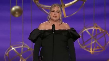 Jennifer Coolidge sends Emmys crowd wild with Ozempic joke