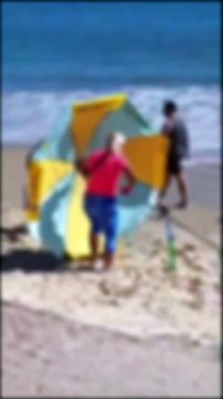 Disputa por faixa de areia termina em briga generalizada em praia de Florianópolis