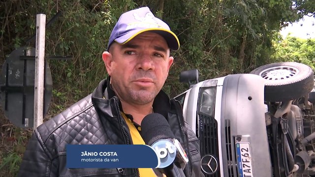 Acidente envolvendo três veículos na BR-104: testemunhas e envolvidos relatam incidente