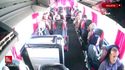 Malatya’da freni patlayan tırın otobüse çarpma anı