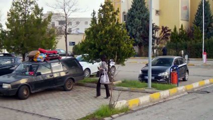 Uzak Sehir - Episode 21 (English Subtitles)