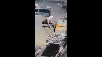 करीब एक लाख रुपए का सामान हुआ चोरी