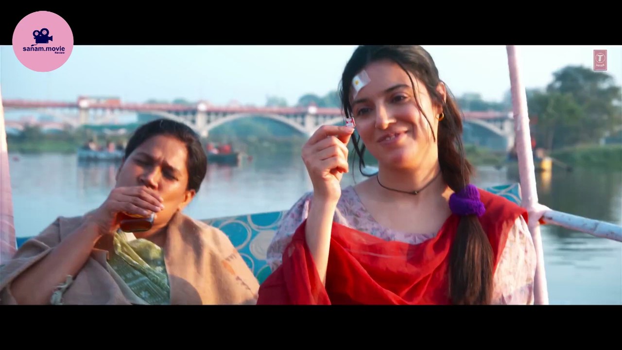Ek Chatur Naar _ Movie Review l Full Analysis, Story & Performances