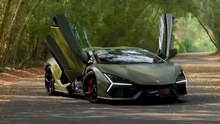 Lamborghini Revuelto