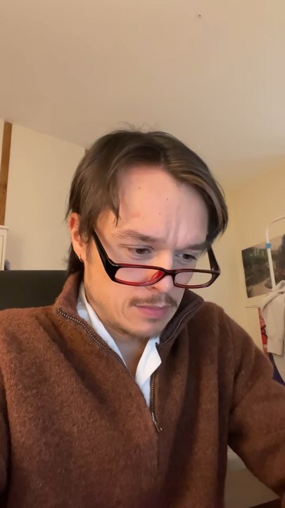 POV : tu es chez le médecin (qui en fait n’était PAS médecin)