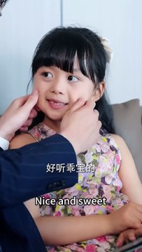 The ending of the cute baby's rebirth and return to the wealthy family. The first thing he did was ruthlessly sever his biological father-daughter relationship. He clung to his uncle's thigh and trained him to become a top boss. The father and daughter te