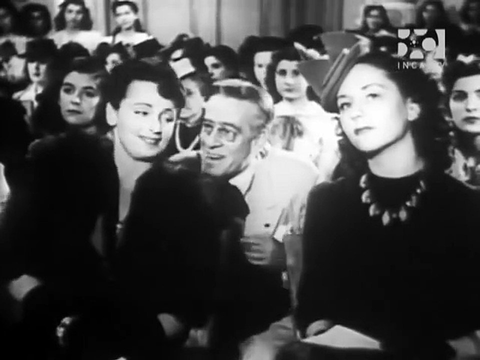 Claro de luna (Luis César Amadori, 1942) - Película completa