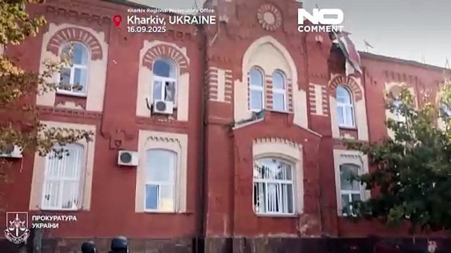 لحظه اصابت پهپاد شاهد به ساختمانی در خارکیف اوکراین