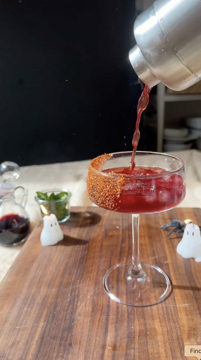 How to Make a Bloody Spritz
