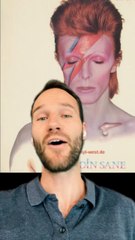 Découvrez l'Artiste aux Couleurs Bleu et Rouge 🎨