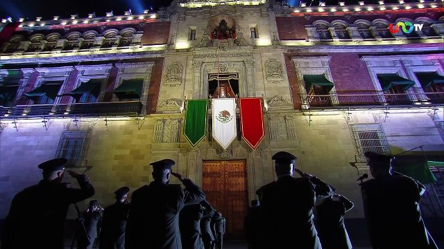 La presidenta Claudia Sheinbaum hace historia al ser la primera mujer en dar el Grito de Independencia