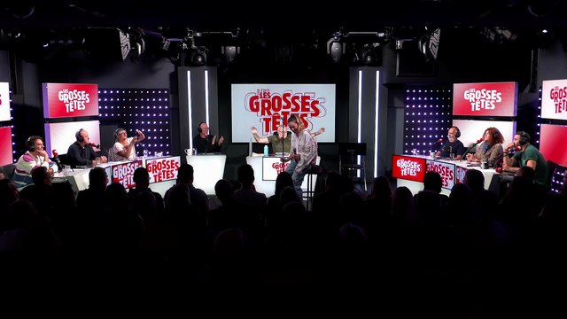 Luiza chante en live Soleil bleu sur RTL