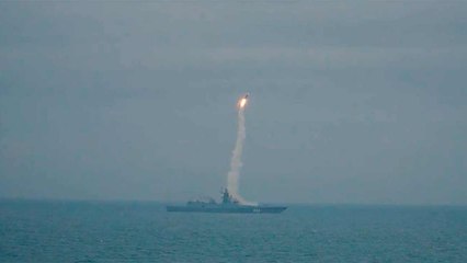 Zapad-2025: Severomorsk respinge attacco aereo e la fregata Ammiraglio Golovko lancia missile ipersonico Zircon