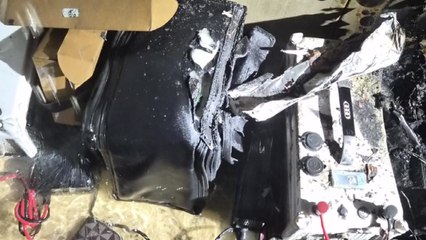 충북 청주 충전하던 리튬이온 배터리 불...1명 화상 / YTN