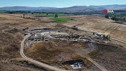 Kayalıpınar’da 53 çivi yazısı tablet bulundu: Krallığın akıbeti kuş falında
