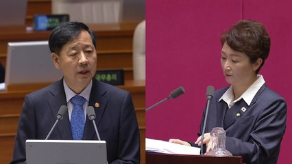 국회 대정부질문 사흘째…경제 분야 격돌 전망 / YTN