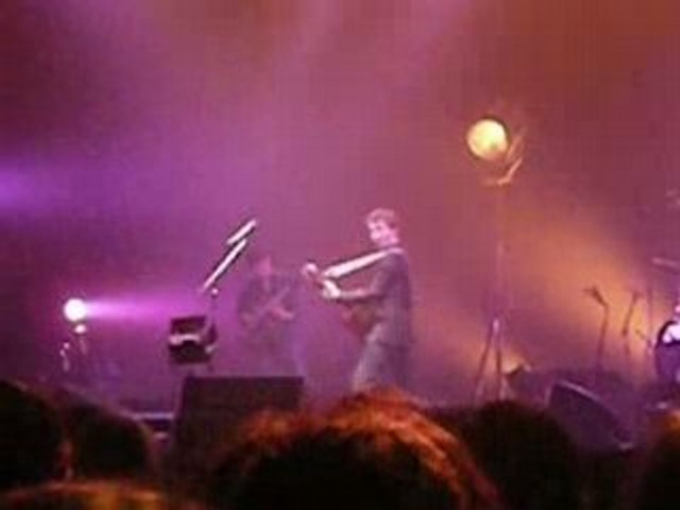 Concert de Renan Luce - chanson à moustache! suite