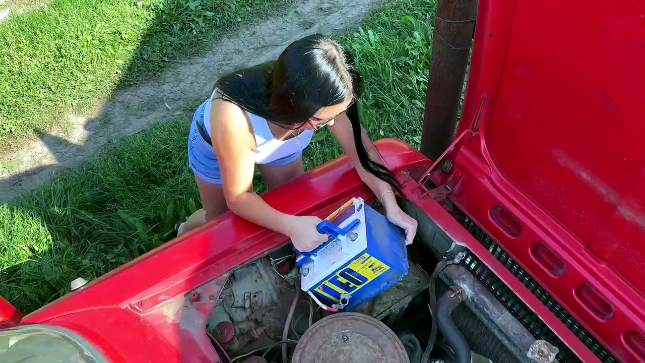 CRANKING ｜｜ Failed to start three cars in High heels