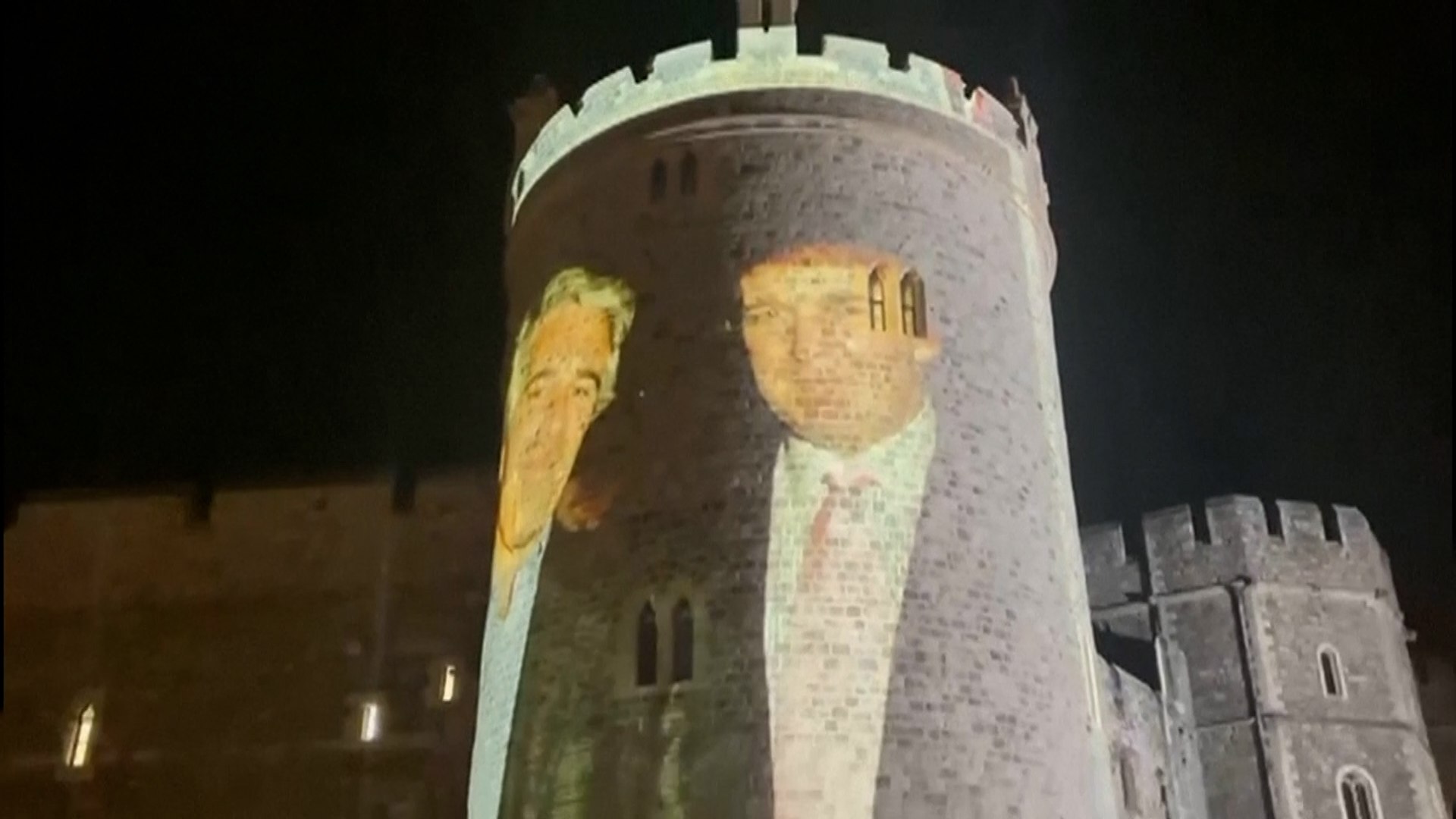 Cuatro personas han sido arrestadas bajo sospecha de "comunicaciones maliciosas" tras la proyecci�n de im�genes de Donald Trump y el pederasta Jeffrey Epstein en el castillo de Windsor, donde este mi�rcoles el presidente de Estados Unidos empezar� una visita de Estado, inform� la Polic�a de Valle del T�mesis.