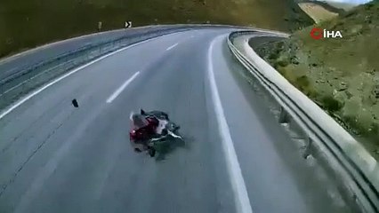 Yeni aldığı motosikletle ölüme gitti