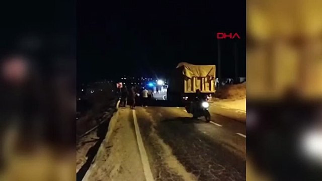 Devrilen kamyonun altında ezilen şoför hayatını kaybetti