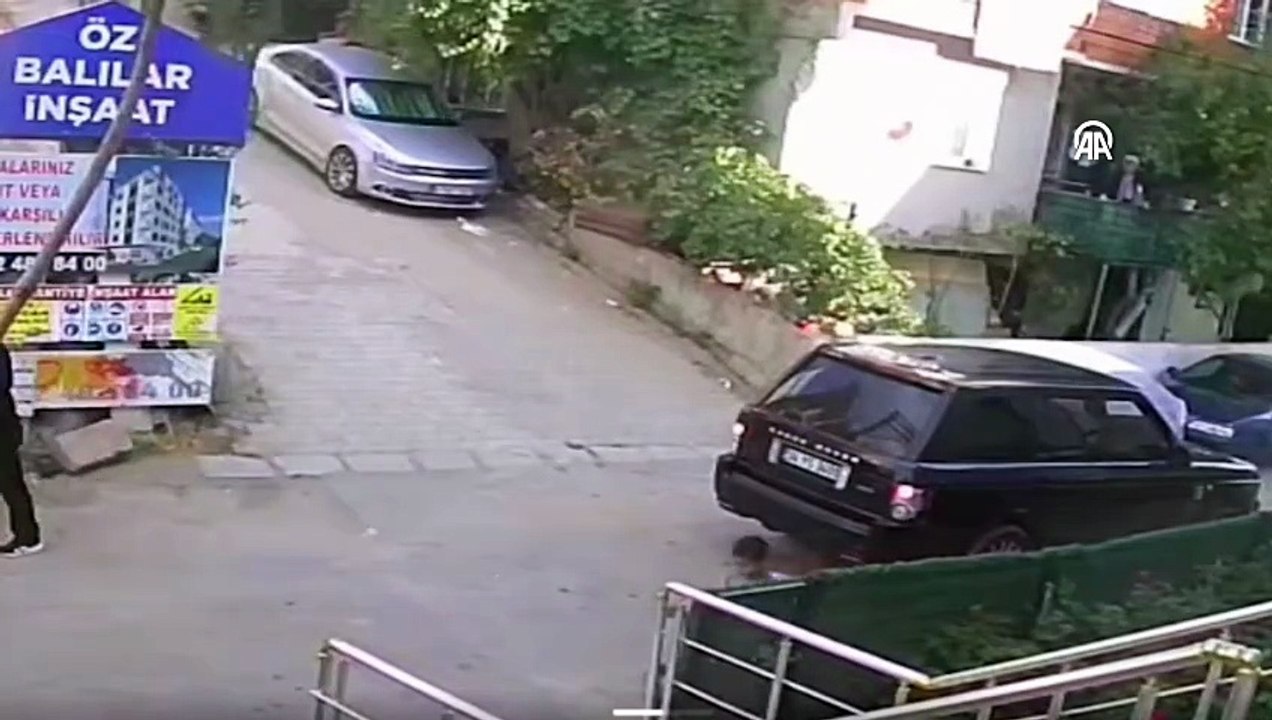 Babaya tokat atmıştı: O olayın yeni görüntüleri ortaya çıktı