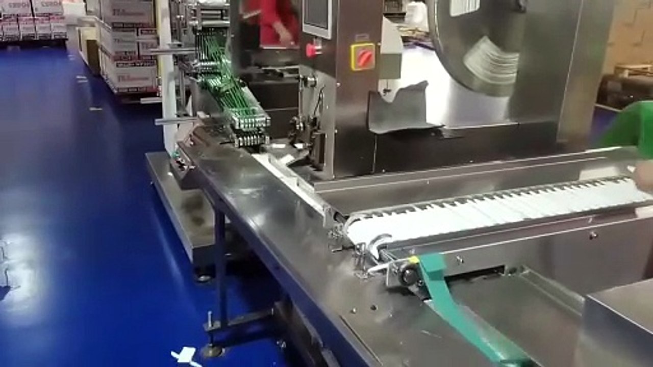 Flow Wrapper For Disposable Tableware Items