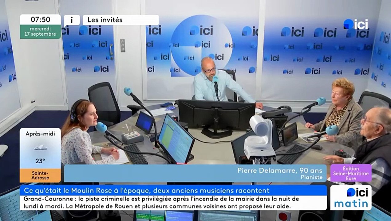 Deux musiciens du Moulin Rose