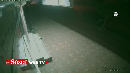 Hatay'da motosiklet hırsızlığı güvenlik kamerasında