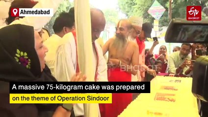 WATCH | Ahmedabad Celebrates PM Modi's 75th Birthday With 75 Kg Cake