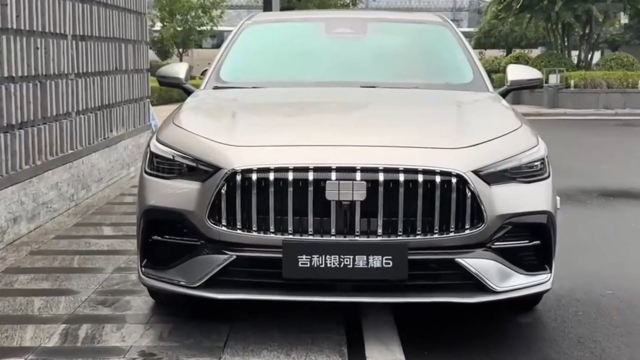 2026 Geely Galaxy Starshine 6 Plug-in-Hybrid: So viel Auto für wenig Geld?