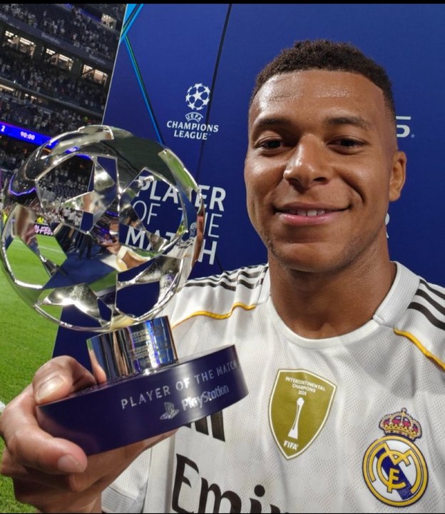 Mbappe seul au monde