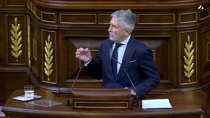 Marlaska pide no frivolizar con la 'kale borroka', "como vasco y como víctima de ETA"