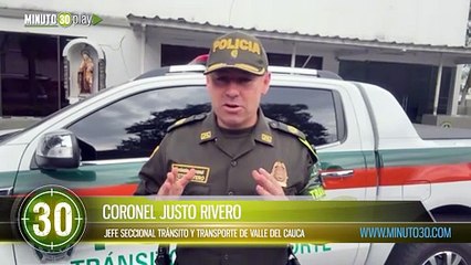 Interceptan camión con compartimiento secreto lleno de cocaína en vía Villarrica - Palmira