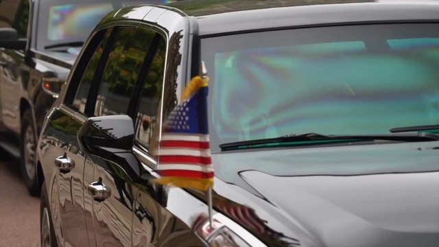 TRUMP AND MELANIA Explore Historic ST. GEORGE’S Chapel During Visit