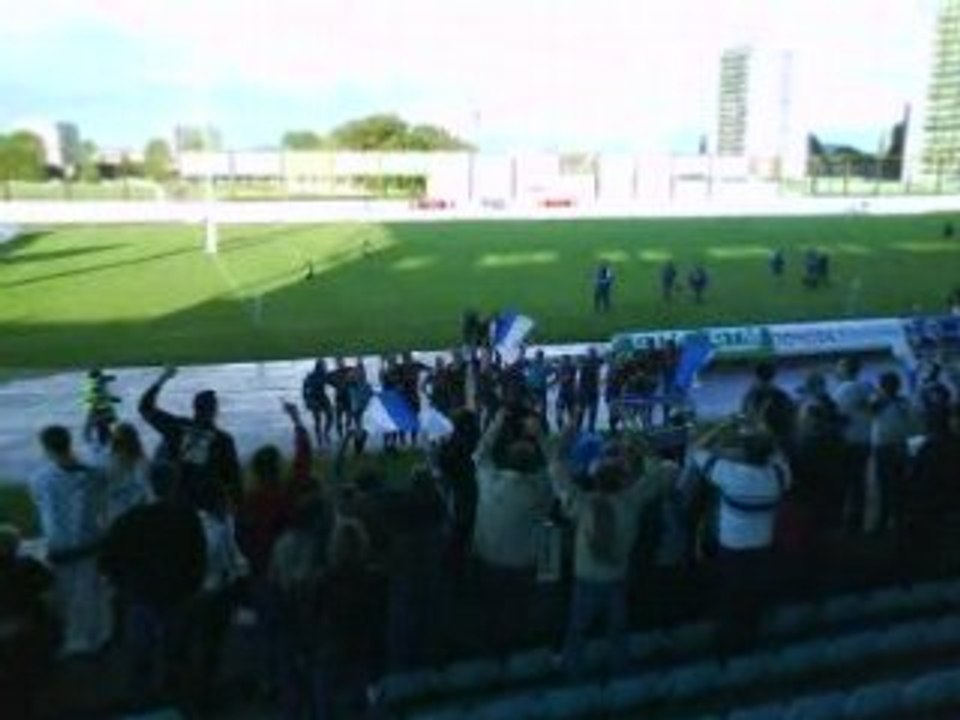 Agen se fait le Métro Racing à Colombes