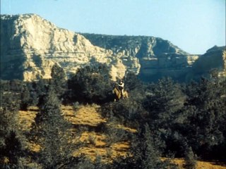 Armas Fumegantes 1950 Dublado -  Vaughn Monroe e Ella Raines