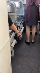 ഫ്ലൈറ്റ് അറ്റൻഡന്റ് റെക്കോർഡ് ചെയ്തയാൾ പിടിക്കപ്പെട്ടു