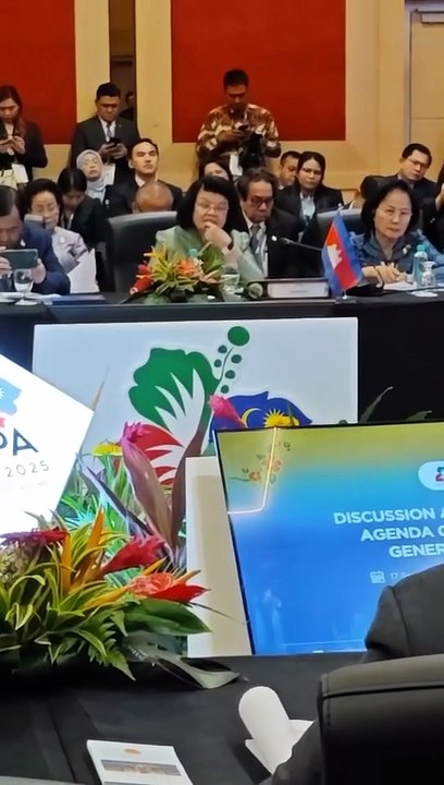 'โรม' เบรค'ควร สุดารี' กลางวงAIPA ค้านชงวาระด่วนเปิดด่านไทย-กัมพูชา